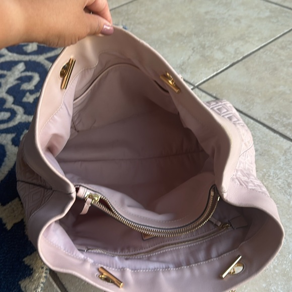 Tory Burch Fleming Pink Quilted Leather Tote - Picture 4 of 8